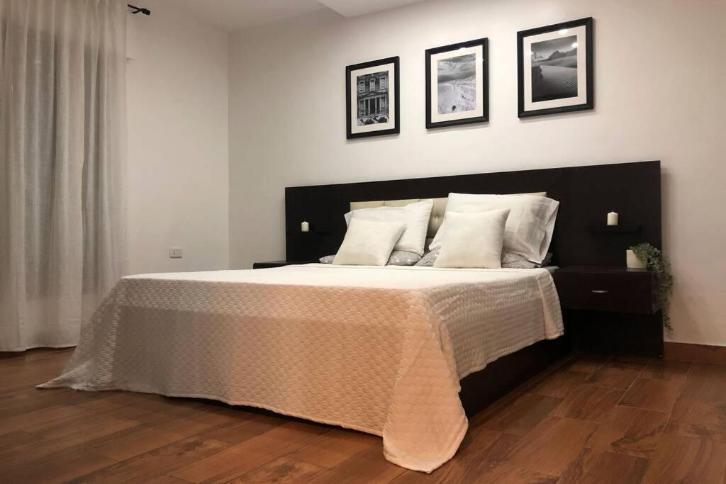 Luxury Apartment In Awesome Location In Аман Екстериор снимка