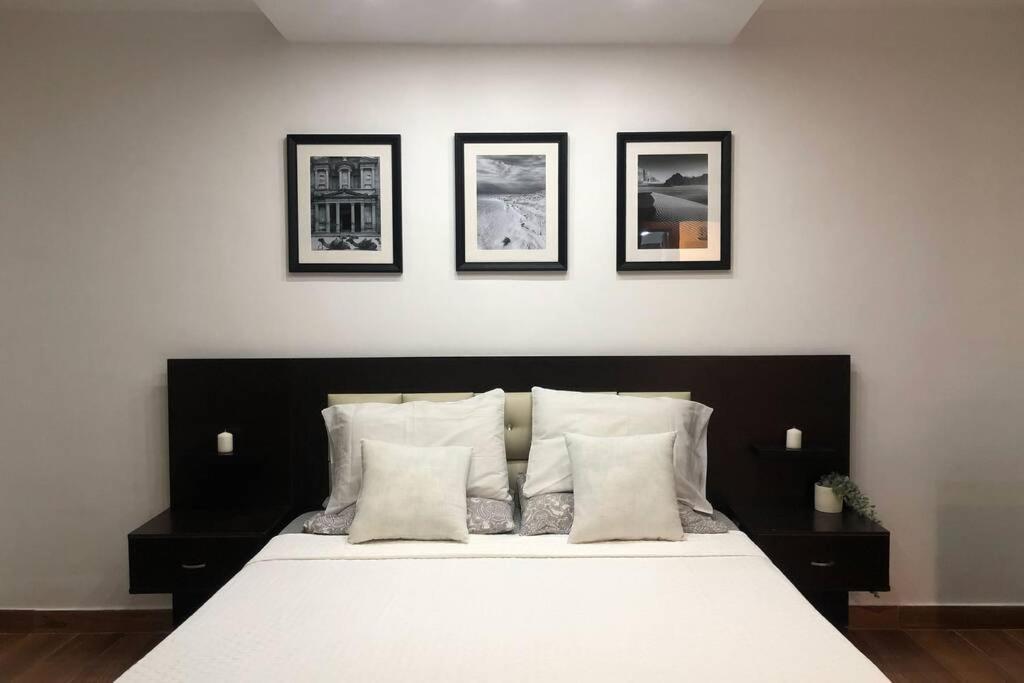 Luxury Apartment In Awesome Location In Аман Екстериор снимка